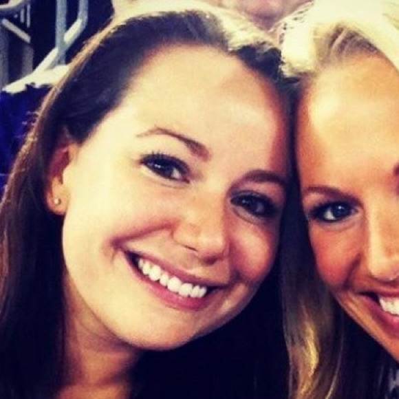 Meet your Posher, Melissa - Picture 1 of 1